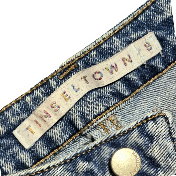 ⚫️ ☆NWOT☆ Tinseltown Destructed Mom Jeans Size 9 Juniors - Picture 5 of 11